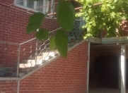 İcarəyə verilir 6 otaqlı 250 m2 bağ evi Novxanı