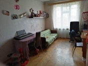Satılır 2 otaqlı 62 m2 köhnə tikili 8 km