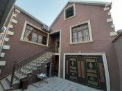 Satılır 4 otaqlı 200 m2 həyət evi Binəqədi