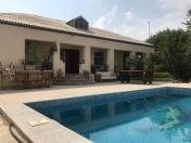 İcarəyə verilir 5 otaqlı 140 m2 bağ evi Novxanı