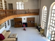 Satılır 5 otaqlı 510 m2 həyət evi Şüvəlan