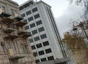 İcarəyə verilir 4 otaqlı 120 m2 köhnə tikili İçəri Şəhər m.