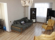 Satılır 3 otaqlı 67 m2 köhnə tikili 9 mkr