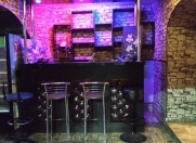 İcarəyə verilir 2 otaqlı 162 m2 obyekt İçəri Şəhər m.