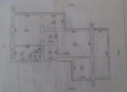 Satılır 2 otaqlı 100 m2 köhnə tikili Quba