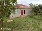 İcarəyə verilir 4 otaqlı 150 m2 bağ evi Quba