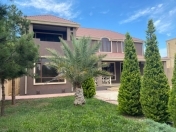 Satılır 5 otaqlı 300 m2 bağ evi Mərdəkan