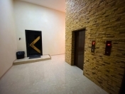 Satılır 3 otaqlı 185 m2 yeni tikili 1 mkr