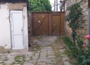 Satılır 6 sot torpaq Azadlıq prospekti m.