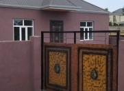 Satılır 4 otaqlı 200 m2 həyət evi Binə