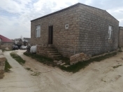 Satılır 2 otaqlı 72 m2 həyət evi Qala