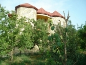 Satılır 6 otaqlı 300 m2 həyət evi Əhmədli