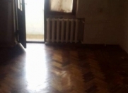 Satılır 3 otaqlı 88 m2 köhnə tikili 9 mkr