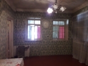 İcarəyə verilir 1 otaqlı 30 m2 köhnə tikili 28 May m.