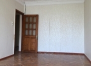 Satılır 4 otaqlı 90 m2 köhnə tikili Alatava 1