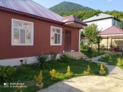 Satılır 3 otaqlı 100 m2 həyət evi Qəbələ