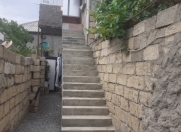 Satılır 14 otaqlı 330 m2 köhnə tikili Binəqədi