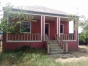 Satılır 3 otaqlı 120 m2 bağ evi Novxanı