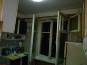 Satılır 1 otaqlı 35 m2 köhnə tikili Elmlər Akademiyası m.