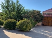 Satılır 8 otaqlı 685 m2 villa Novxanı