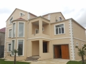 Satılır 8 otaqlı 410 m2 villa Binə