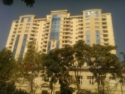Satılır 4 otaqlı 125 m2 yeni tikili 28 May m.