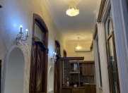 İcarəyə verilir 4 otaqlı 120 m2 köhnə tikili Sahil m.