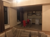 İcarəyə verilir 1 otaqlı 90 m2 yeni tikili Şah İsmayıl Xətai m.