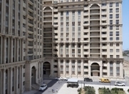 Satılır 3 otaqlı 130 m2 yeni tikili Səbail r.
