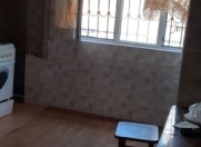 Satılır 3 otaqlı 80 m2 köhnə tikili Həzi Aslanov