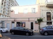 İcarəyə verilir 6 otaqlı 100 m2 ofis İçəri Şəhər