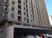 Satılır 4 otaqlı 228 m2 yeni tikili Gənclik m.
