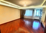 Satılır 4 otaqlı 170 m2 yeni tikili Qara Qarayev m.