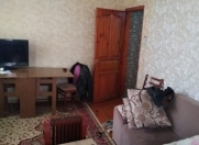 Satılır 2 otaqlı 60 m2 köhnə tikili Həzi Aslanov