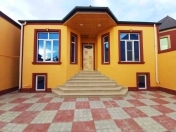 Satılır 3 otaqlı 100 m2 həyət evi Zabrat 2