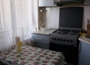 İcarəyə verilir 2 otaqlı 60 m2 köhnə tikili Qara Qarayev m.