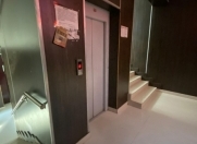 Satılır 6 otaqlı 250 m2 yeni tikili Ağ şəhər