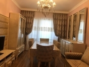 Satılır 3 otaqlı 90 m2 köhnə tikili 9 mkr