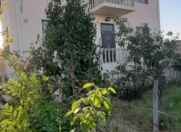 Satılır 5 otaqlı 180 m2 həyət evi Güzdək