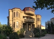 Satılır 8 otaqlı 1000 m2 villa NZS