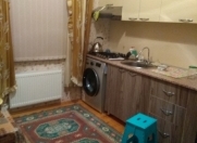 Satılır 3 otaqlı 200 m2 həyət evi Rəsulzadə