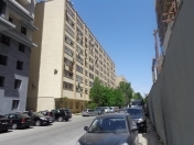 Satılır 4 otaqlı 105 m2 köhnə tikili Elmlər Akademiyası m.