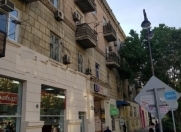 İcarəyə verilir 4 otaqlı 90 m2 ofis Elmlər Akademiyası m.