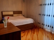 Satılır 1 otaqlı 42 m2 köhnə tikili 8 mkr