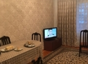 Satılır 3 otaqlı 90 m2 köhnə tikili 9 mkr