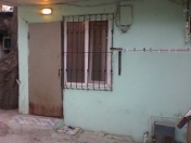 Satılır 1 otaqlı 27 m2 köhnə tikili Caspian Plaza