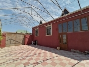 Satılır 4 otaqlı 120 m2 həyət evi Müşfiqabad