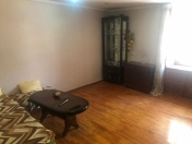 Satılır 3 otaqlı 45 m2 köhnə tikili Sahil m.