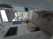 Satılır 2 otaqlı 50 m2 köhnə tikili Nizami m.