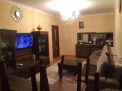 Satılır 3 otaqlı 80 m2 köhnə tikili Qara Qarayev m.